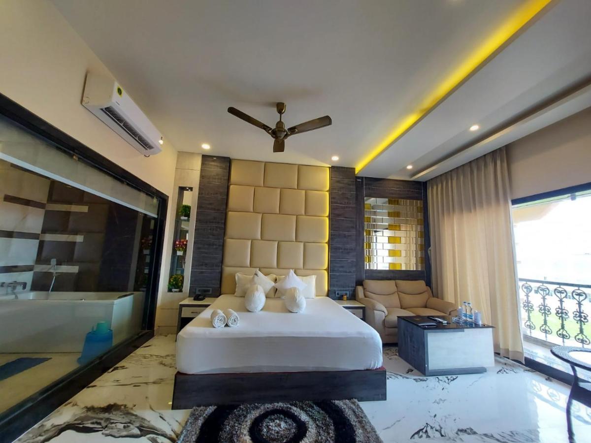 Grand Beach Resort 만다르모니 외부 사진