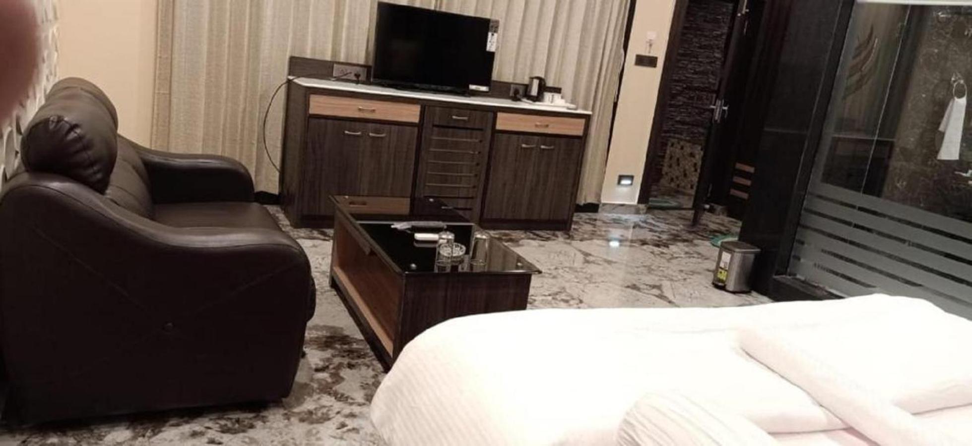 Grand Beach Resort 만다르모니 외부 사진