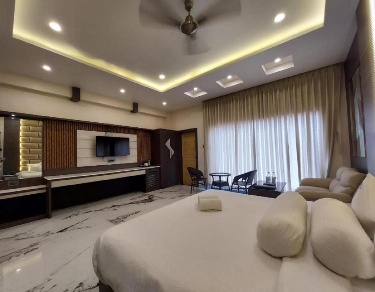 Grand Beach Resort 만다르모니 외부 사진